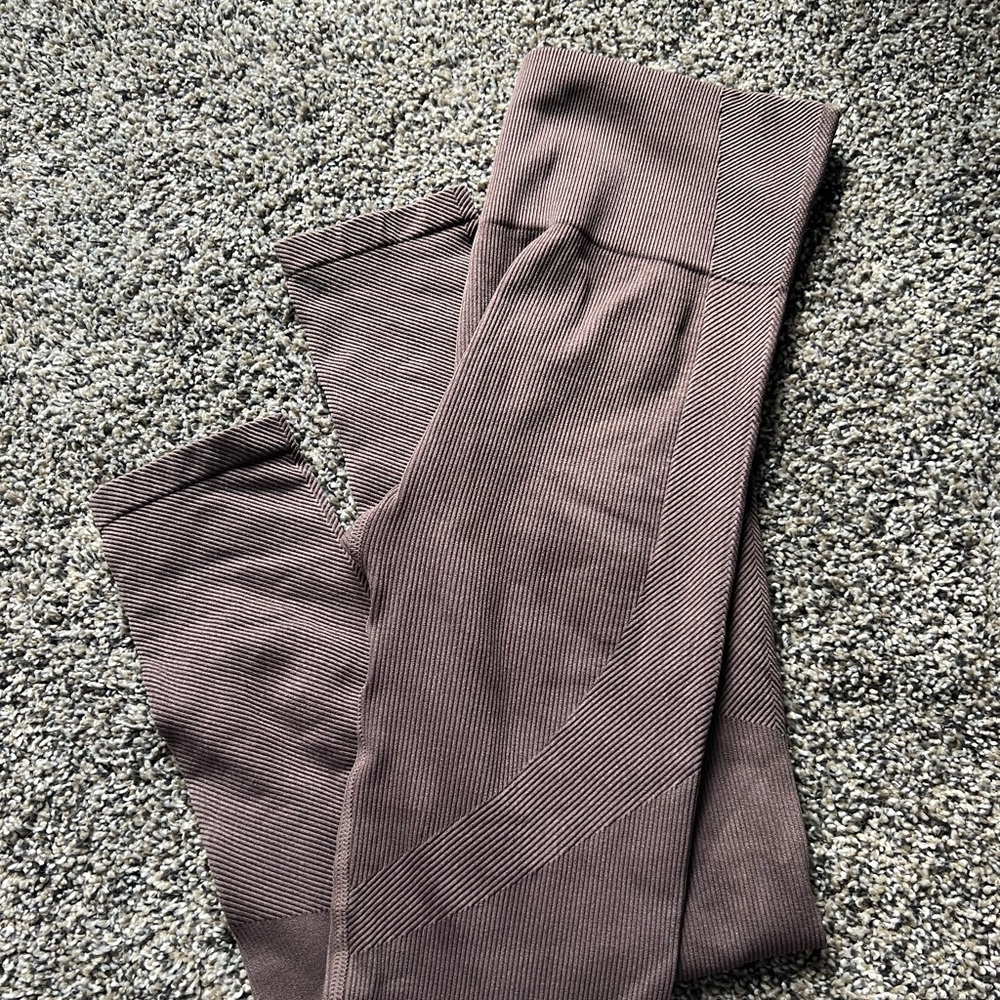 Joy Lab Seamless Maroon Leggings